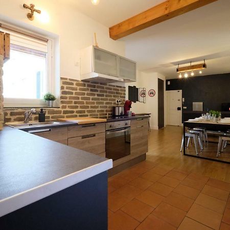 Melina - Appartement Dans Les Remparts De La Bastide Avec Parking Et Terrasse Carcassonne Exterior photo