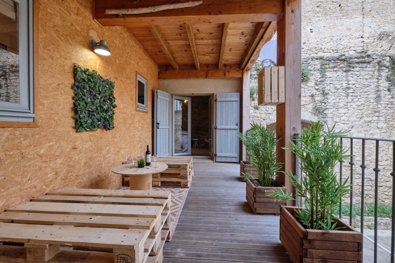 Melina - Appartement Dans Les Remparts De La Bastide Avec Parking Et Terrasse Carcassonne Exterior photo